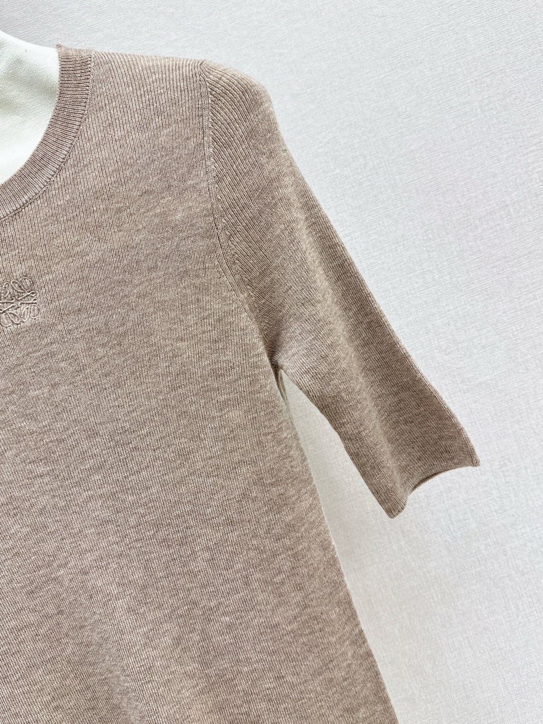 Loe 25fw knitted sweater