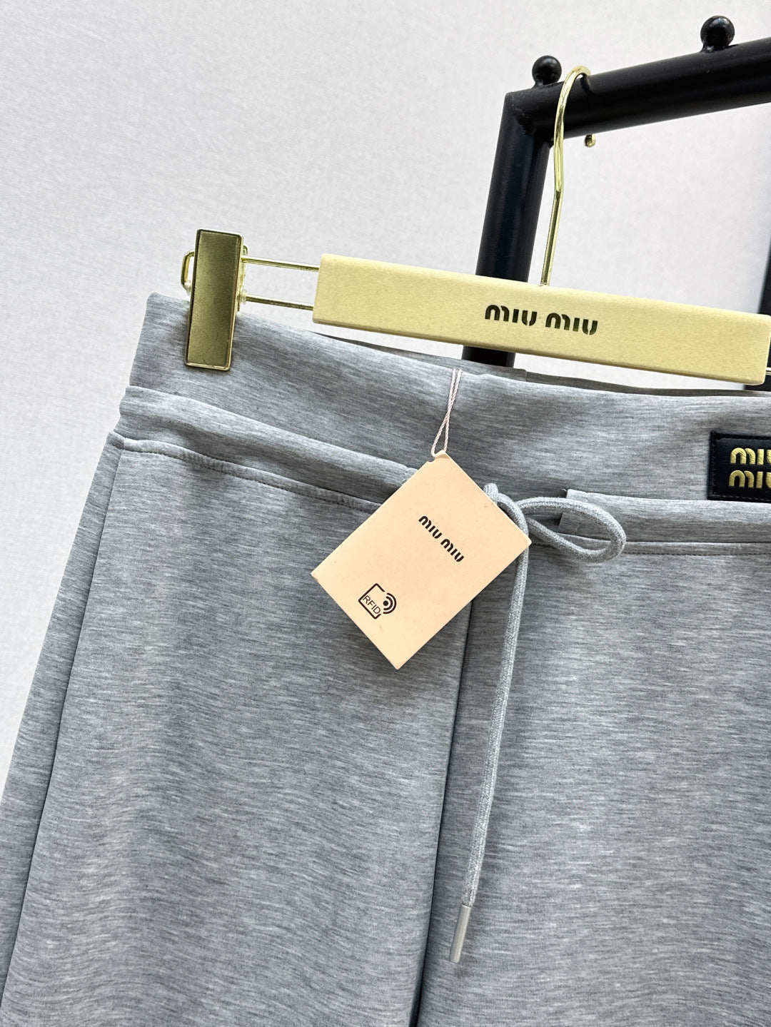 Miu 25fw drawstring pants