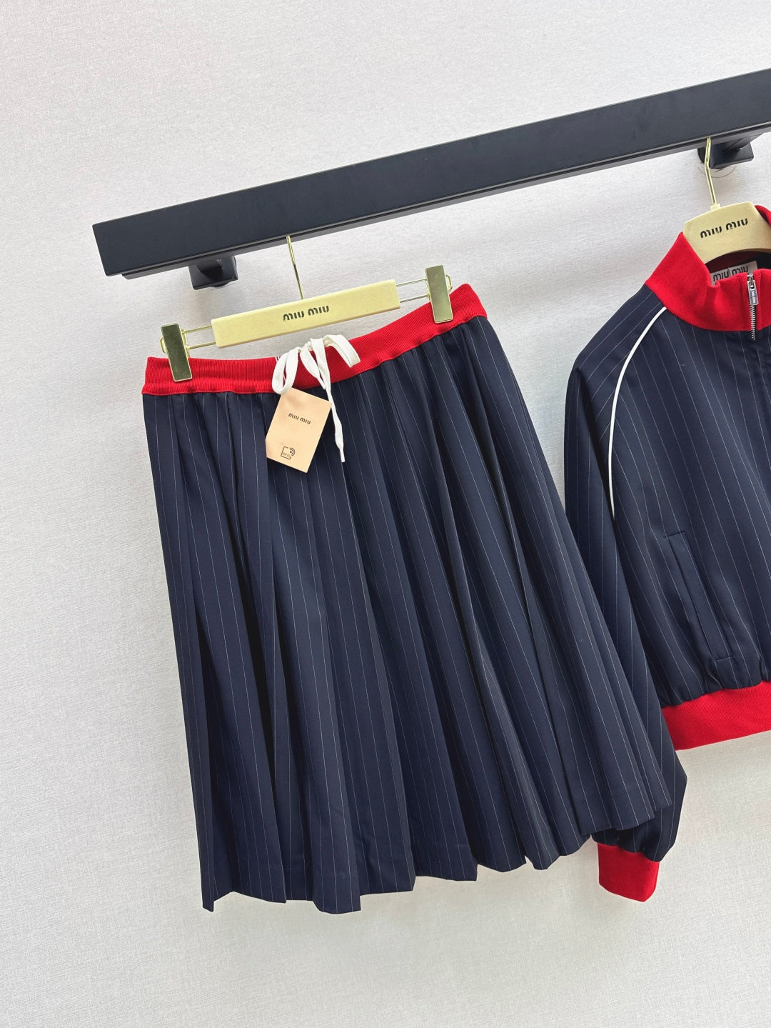 Miu 25fw pleated skirt