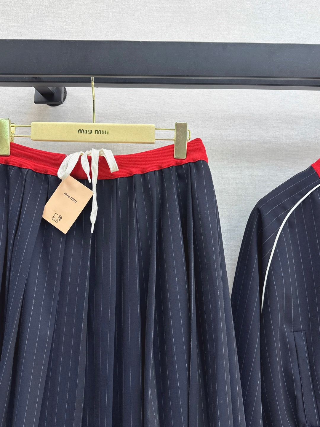 Miu 25fw pleated skirt