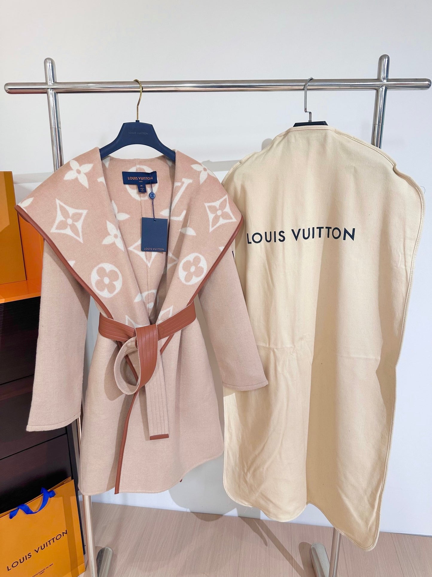 Louis jacquard coat
