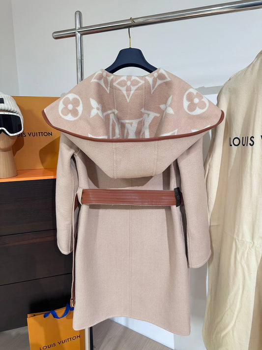 Louis jacquard coat