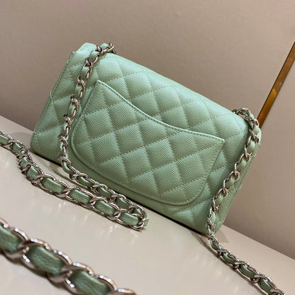 CH MINI CLASSIC HANDBAG 20 Small Grained Calfskin Matcha Green
