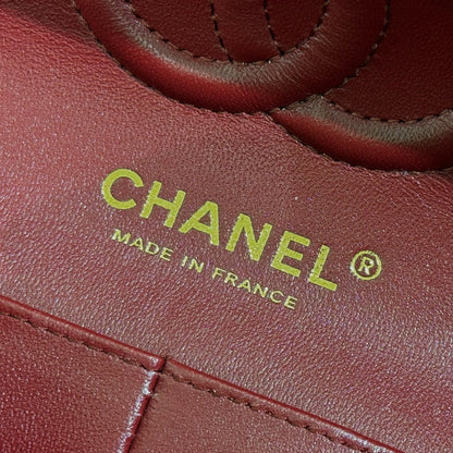 CH  SMALL CLASSIC HANDBAG 23 Grained Calfskin Red Wine Color
