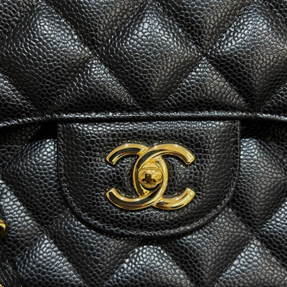 CH  MAXI CLASSIC HANDBAG 33 Grained Calfskin Black