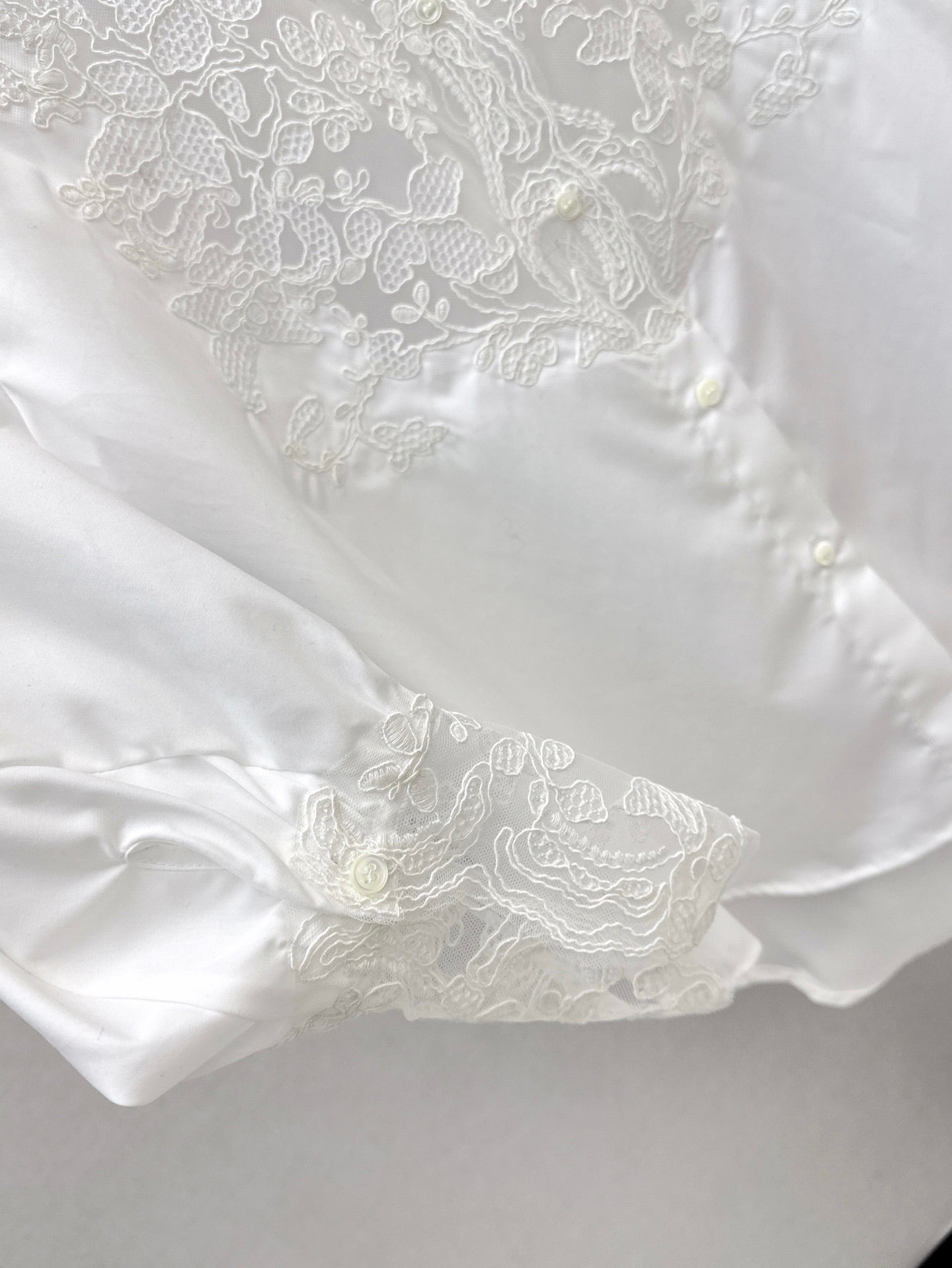 er 25ss lace buttons shirt