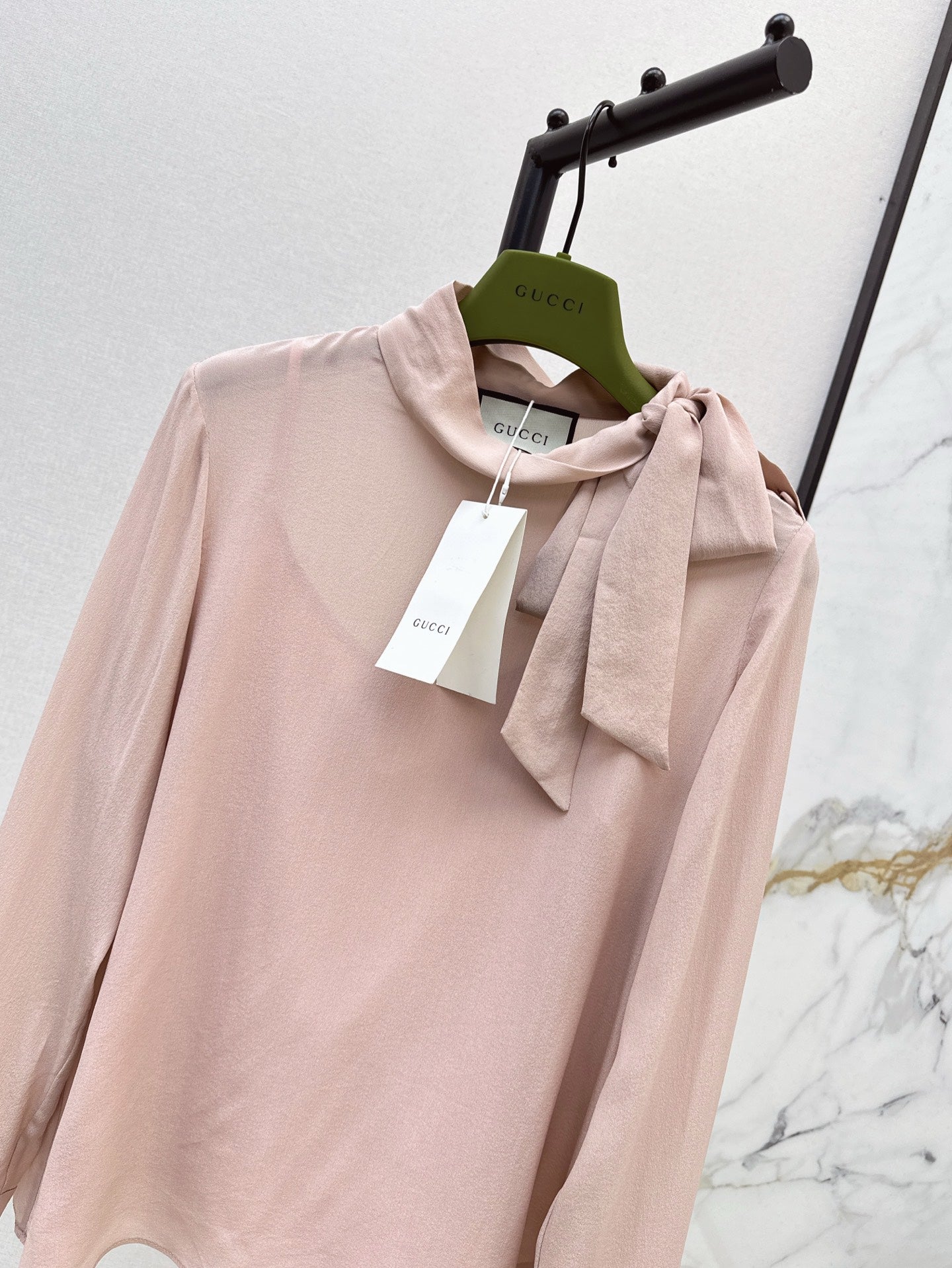 G 25ss silk shirt