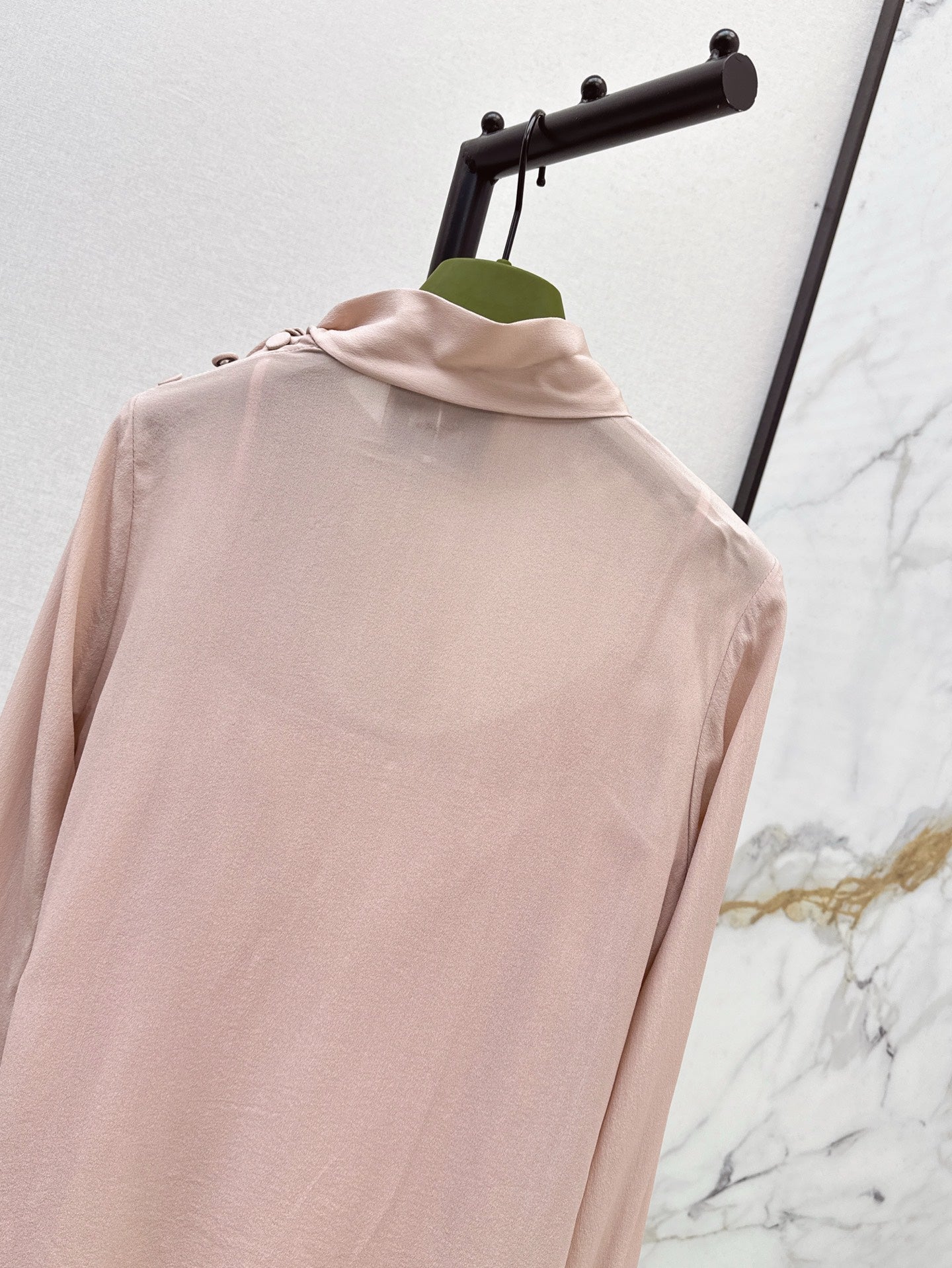 G 25ss silk shirt