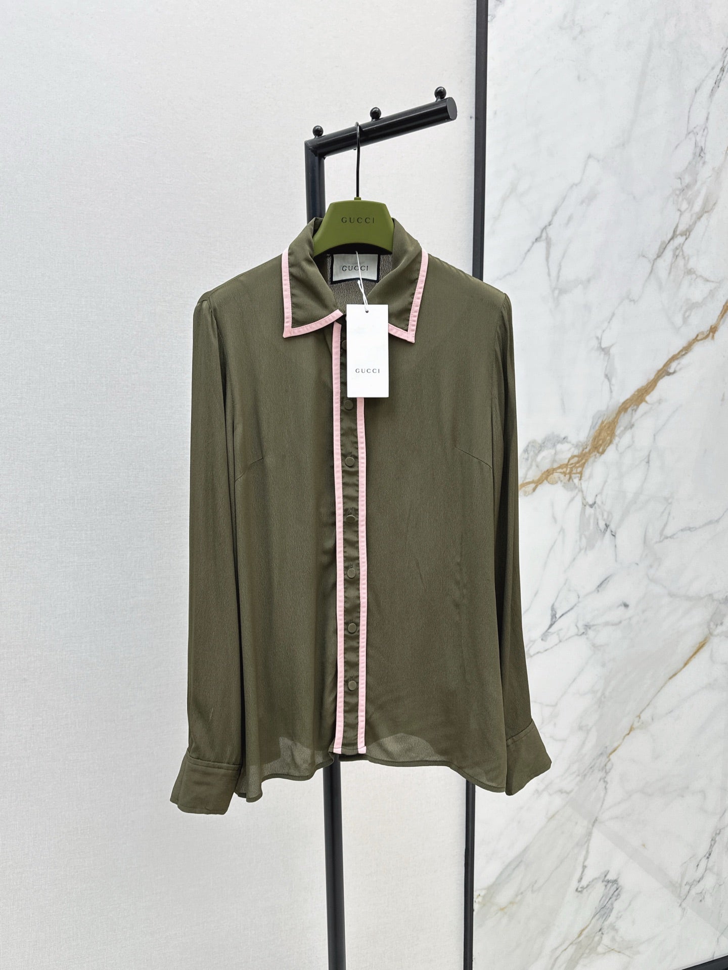 G 25ss silk buttons shirt
