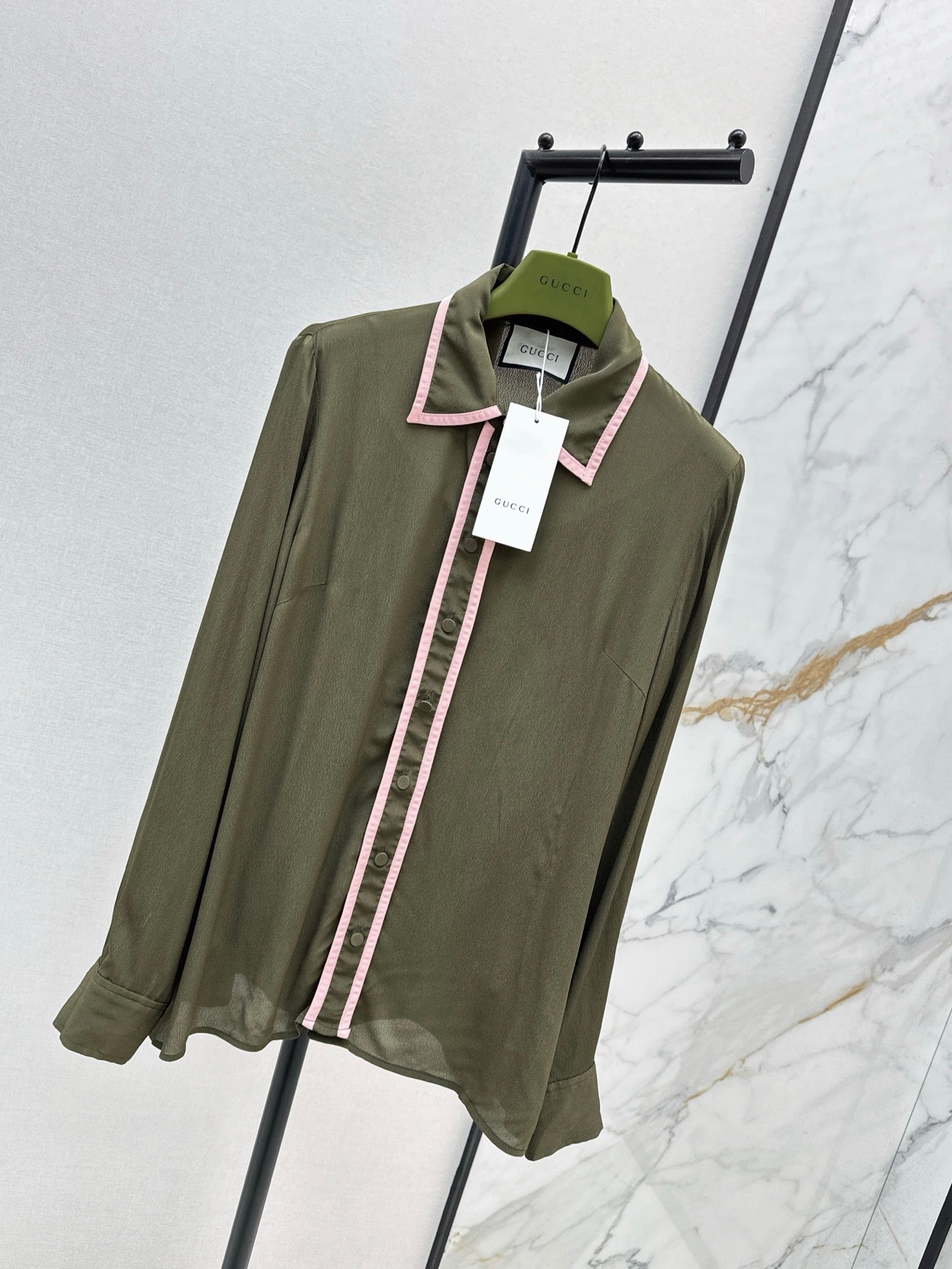 G 25ss silk buttons shirt