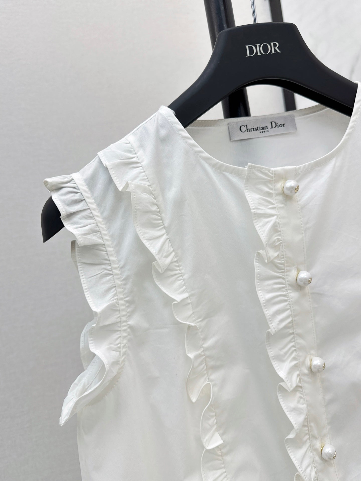D 25ss ruffle vest