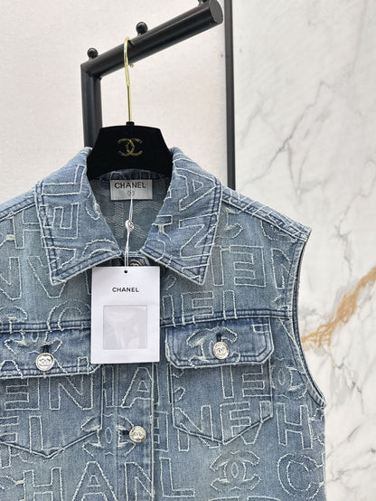 Ch 25ss embroidered vest