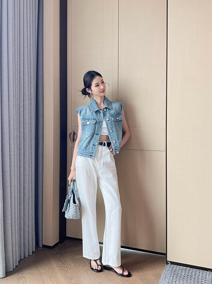 Ch 25ss embroidered vest