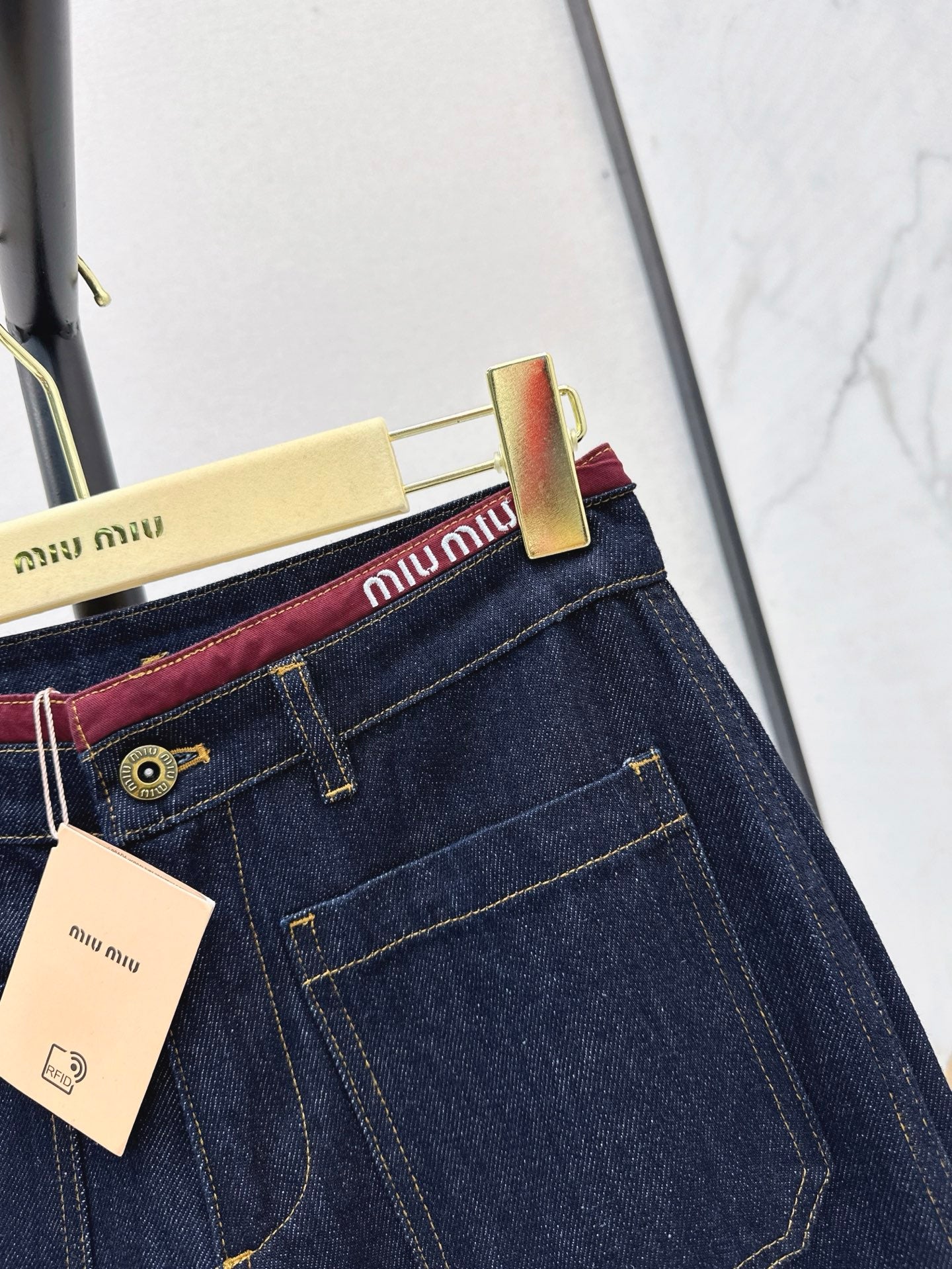 Mi 25ss embroidered jeans