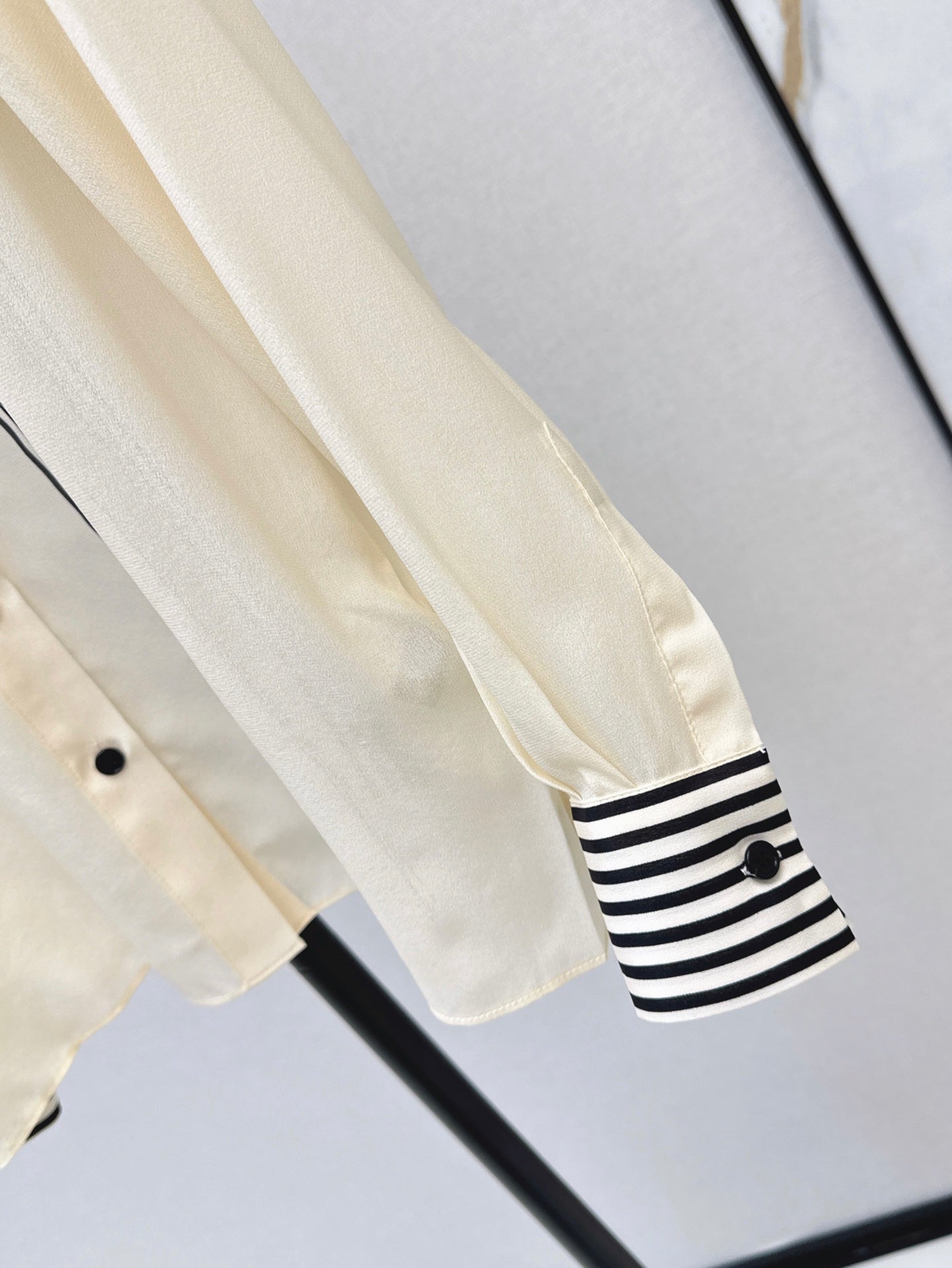 D 25ss miss silk shirt