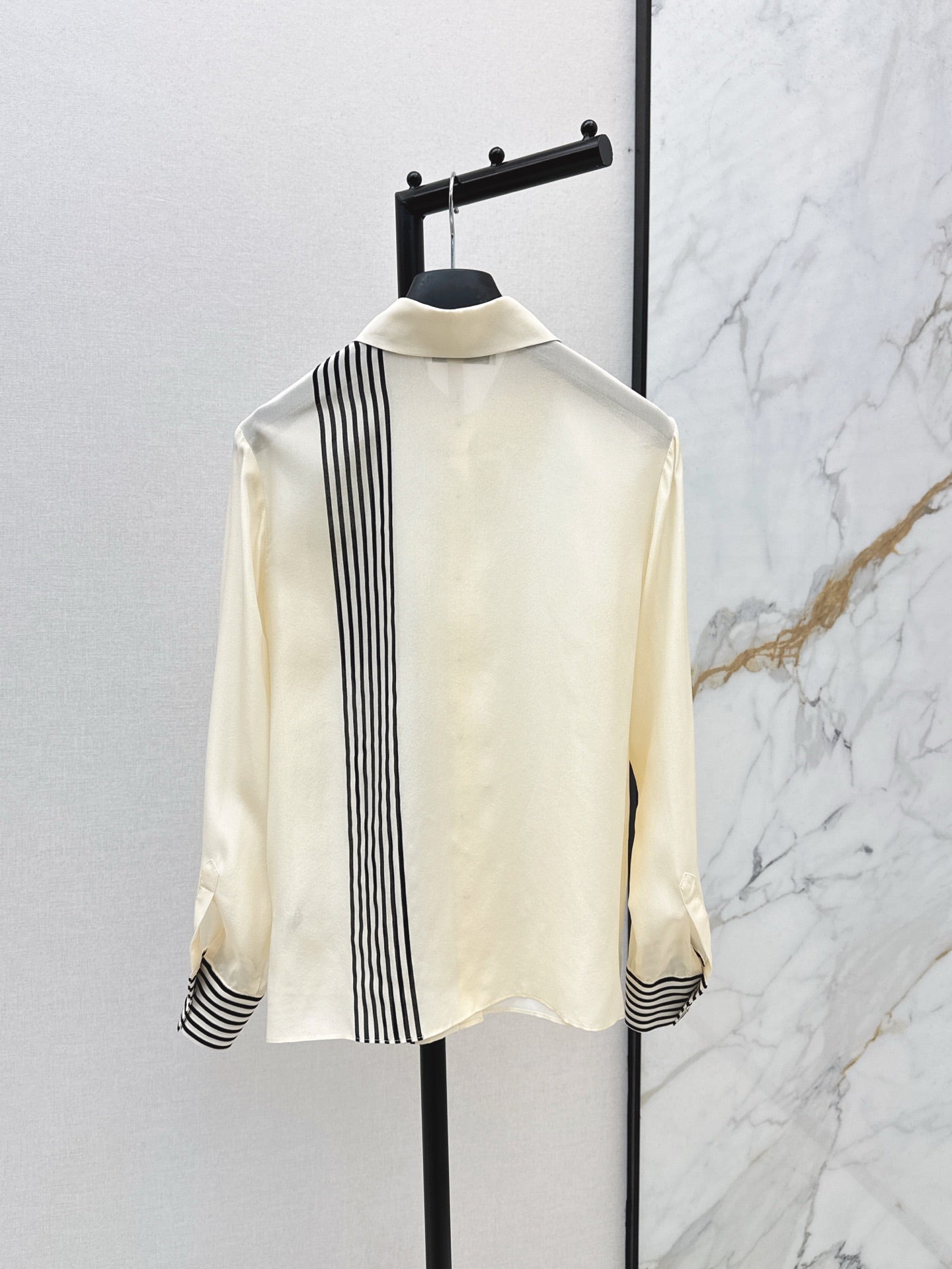 D 25ss miss silk shirt
