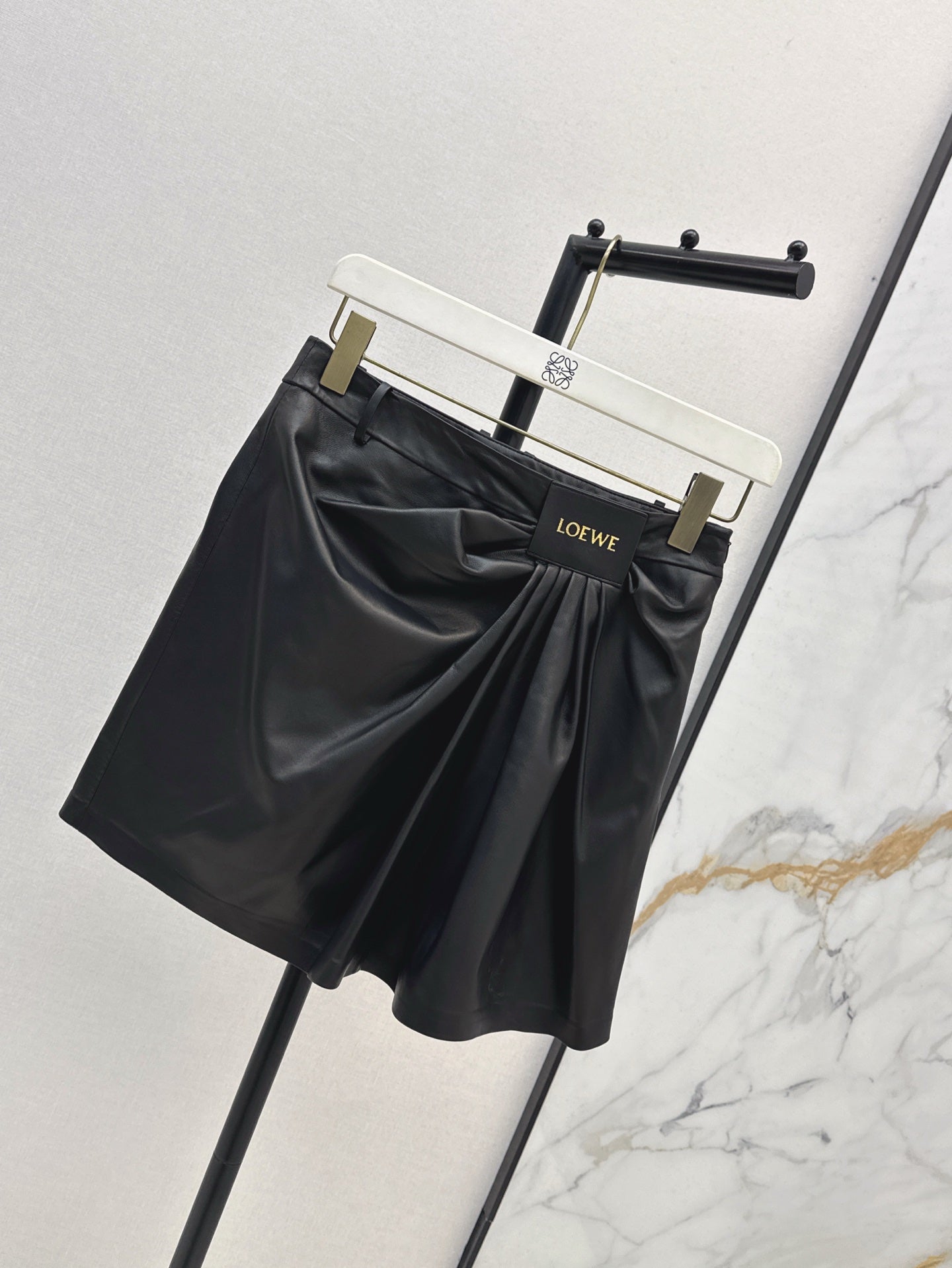 Loe 25ss leather skirt