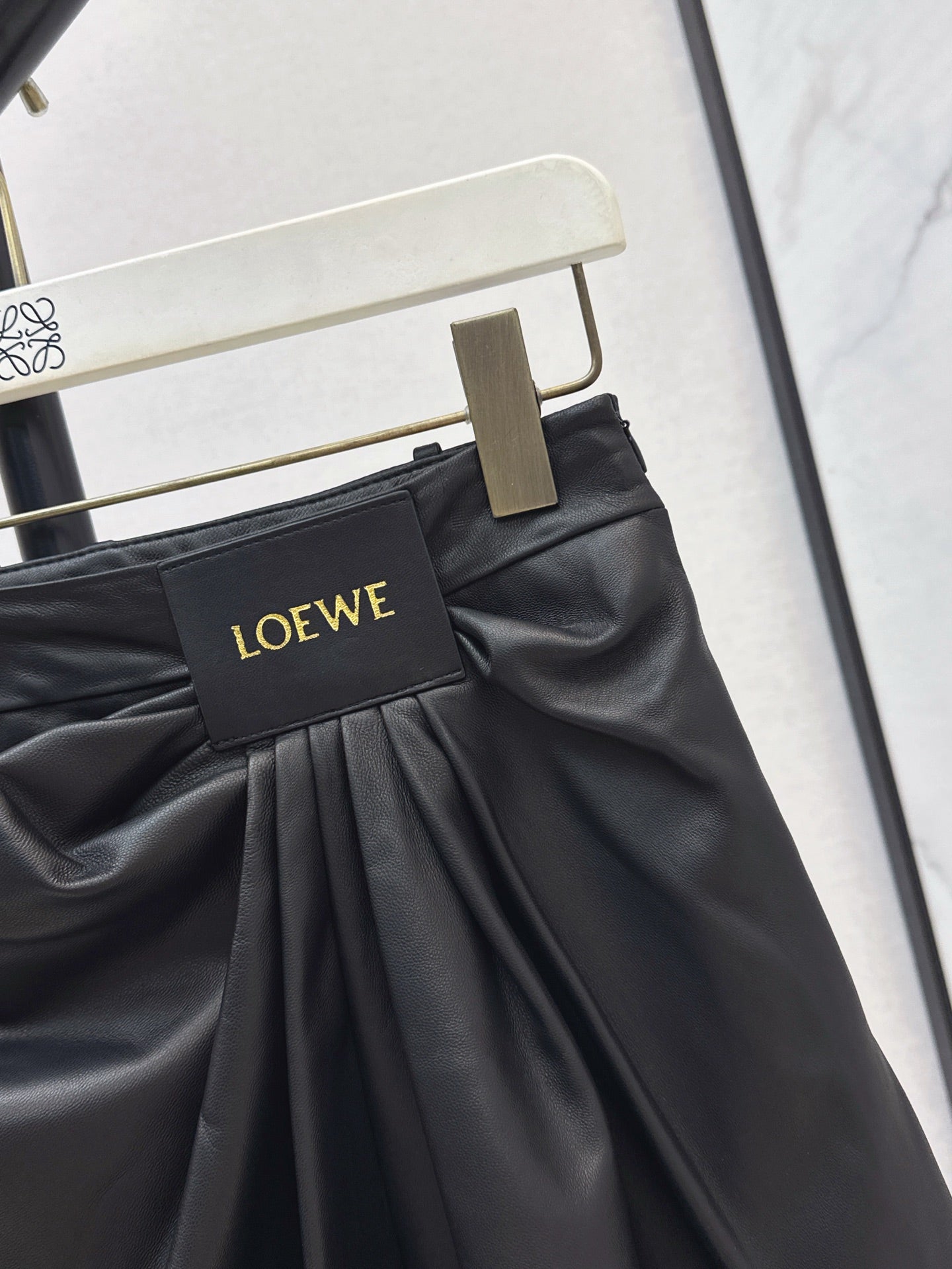 Loe 25ss leather skirt