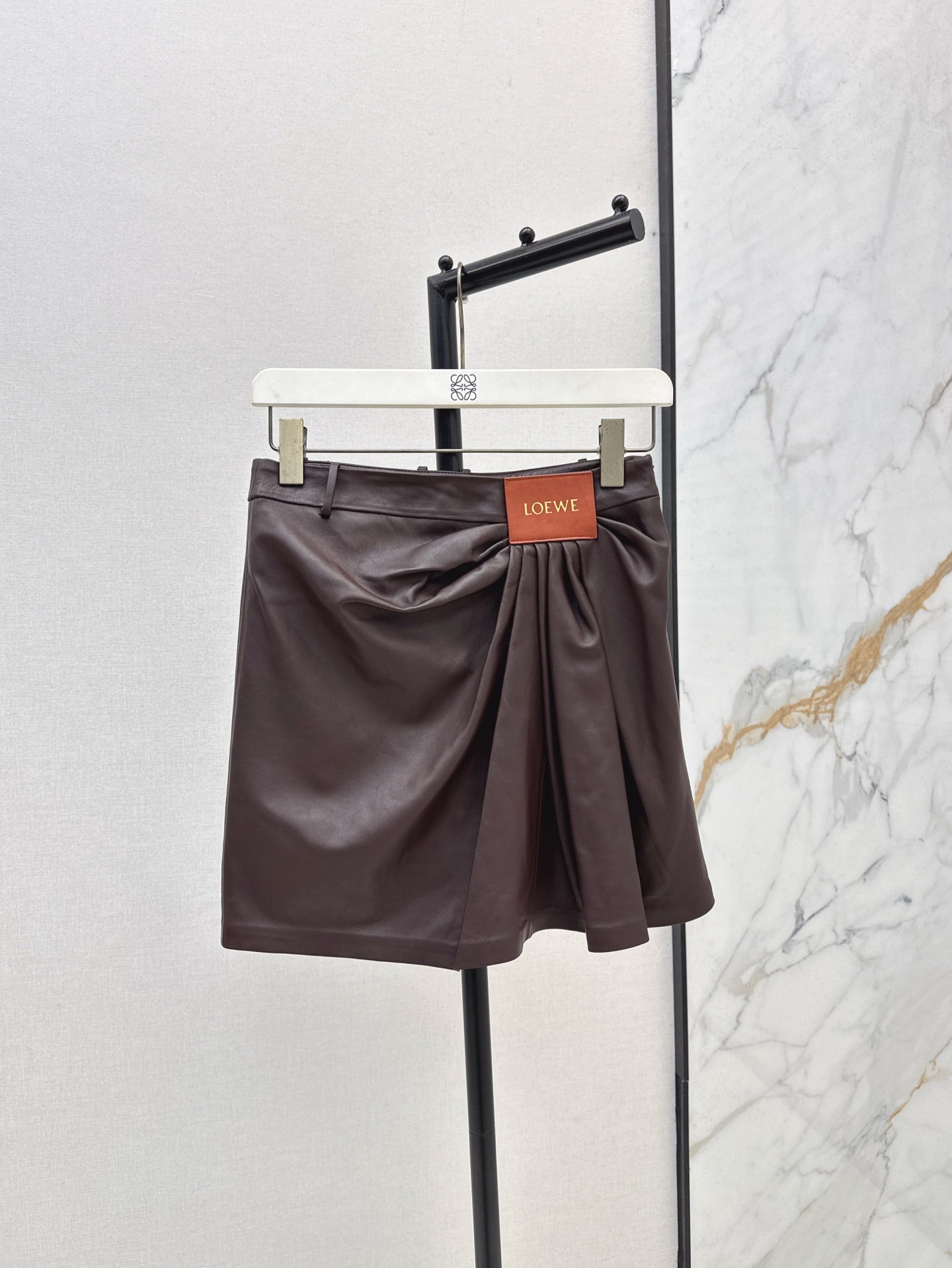 Loe 25ss leather skirt