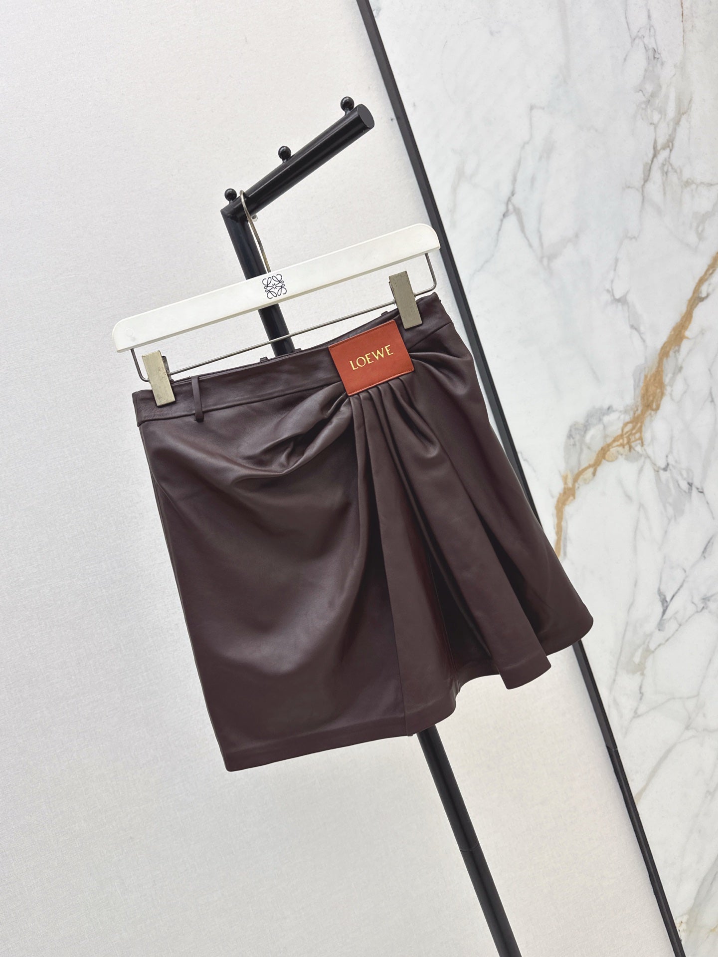 Loe 25ss leather skirt