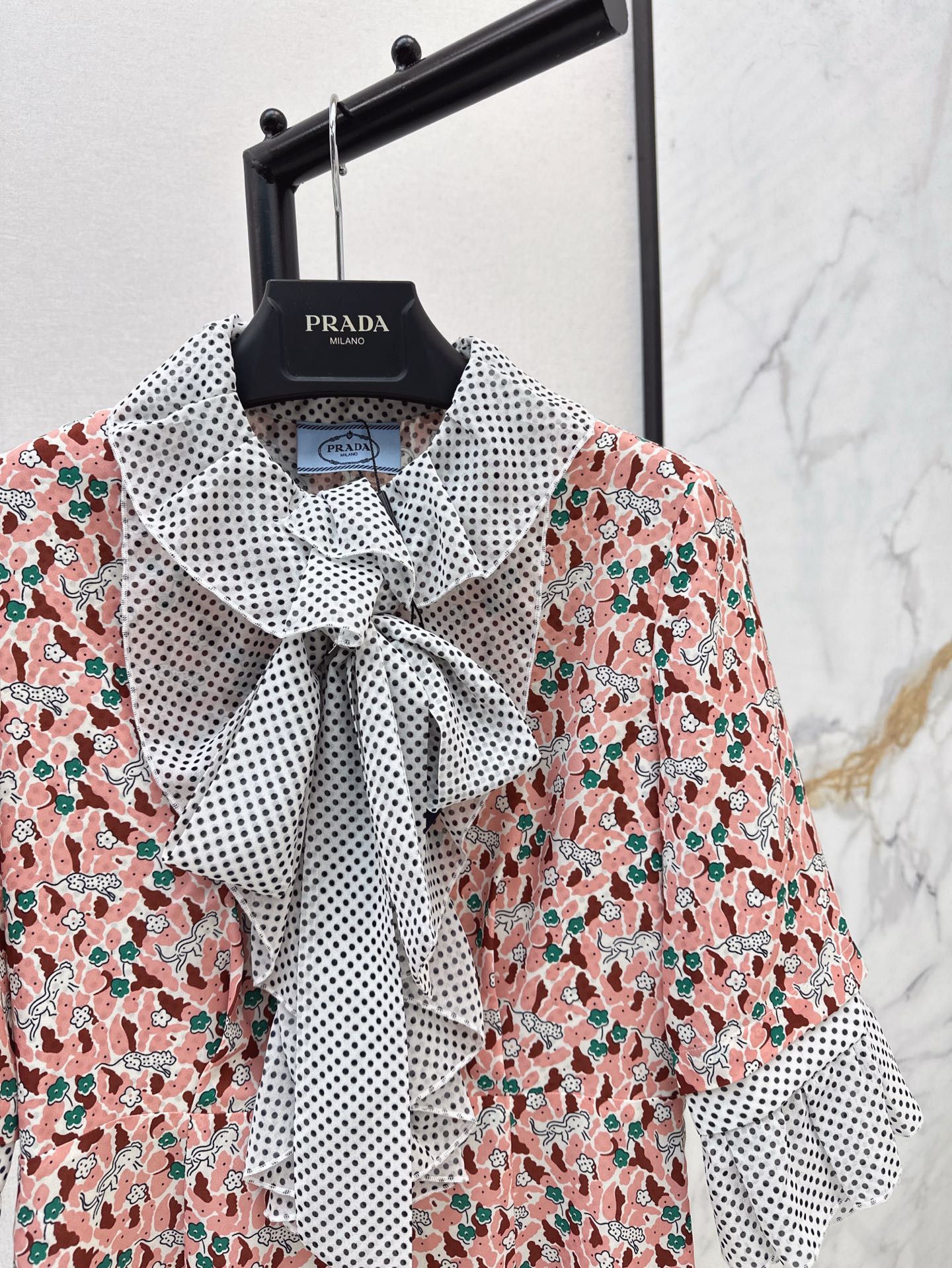 p 25SS floral dress