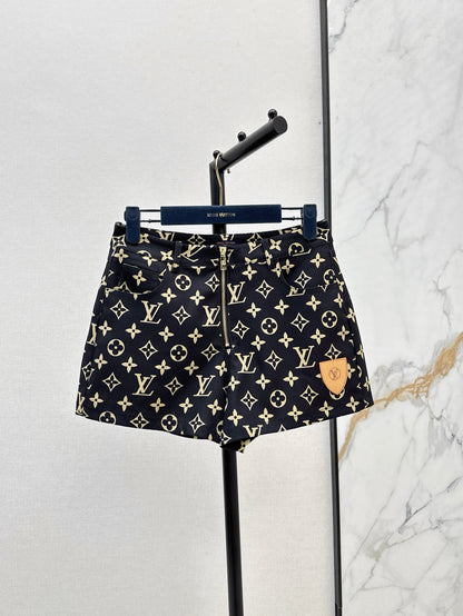 L 25ss monogram short