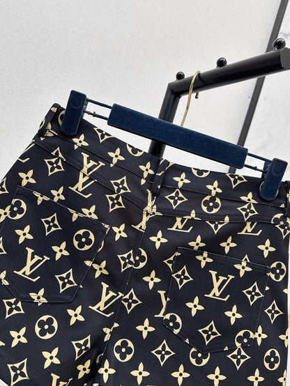 L 25ss monogram short