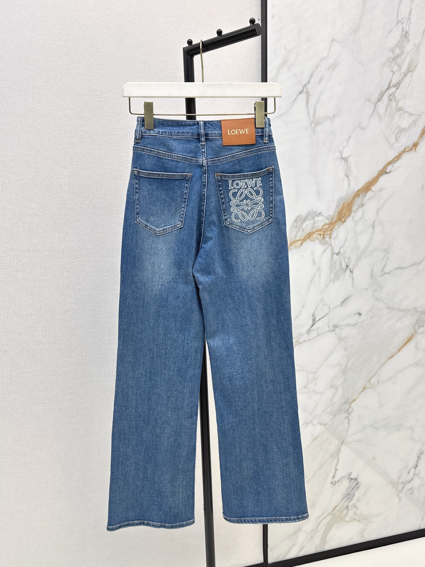 Lo 25ss embroidered jeans