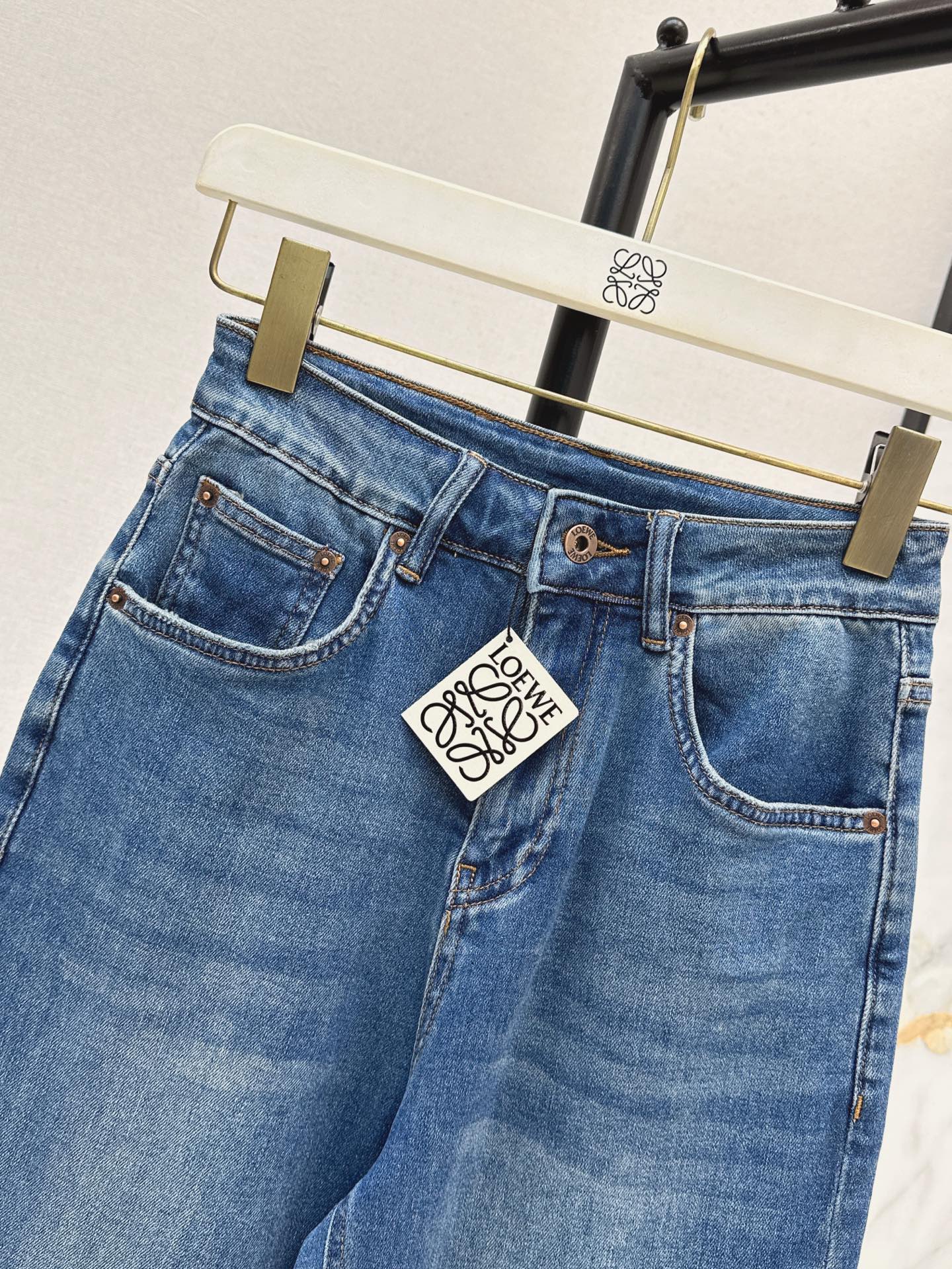 Lo 25ss embroidered jeans