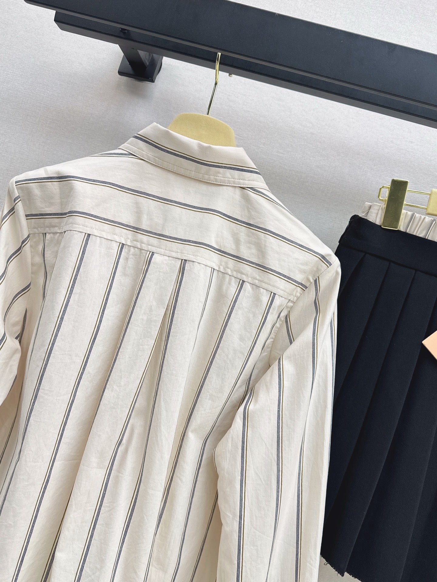 Mi 25ss shirt skirt set