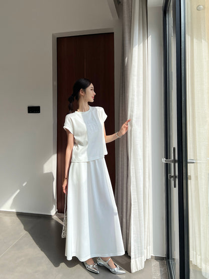 Lo 25ss tee skirt set