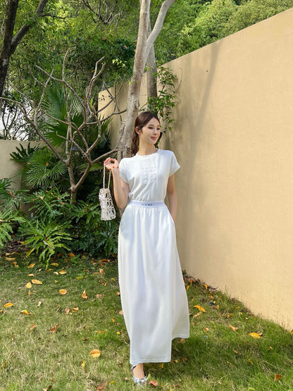 Lo 25ss tee skirt set