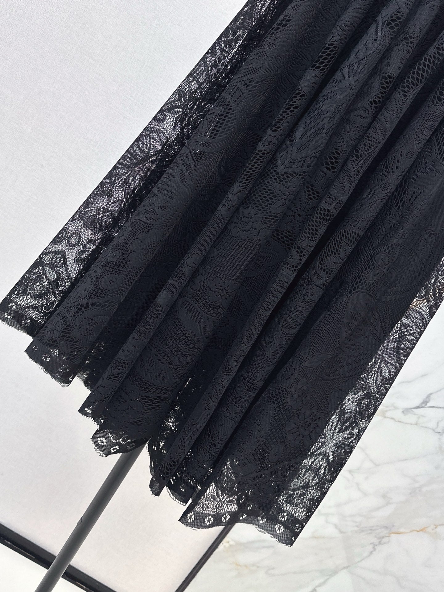 D 25ss lace skirt