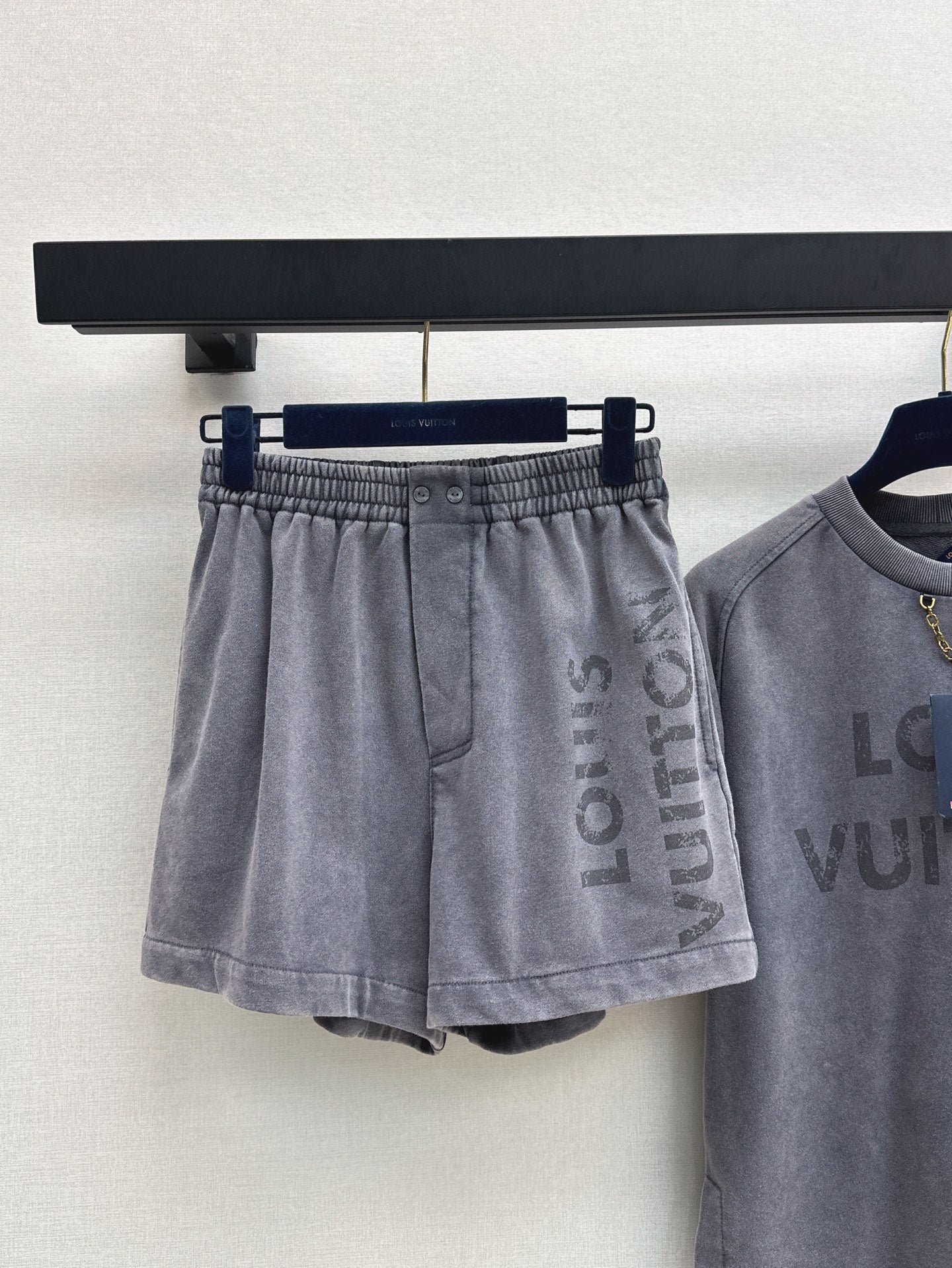 1V 25ss cotton suit