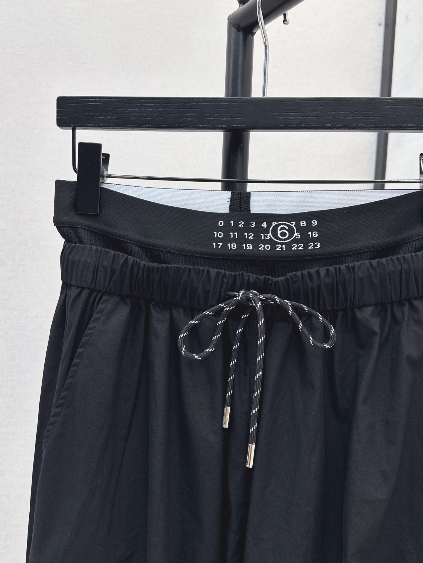 mar 25ss wide-leg pants