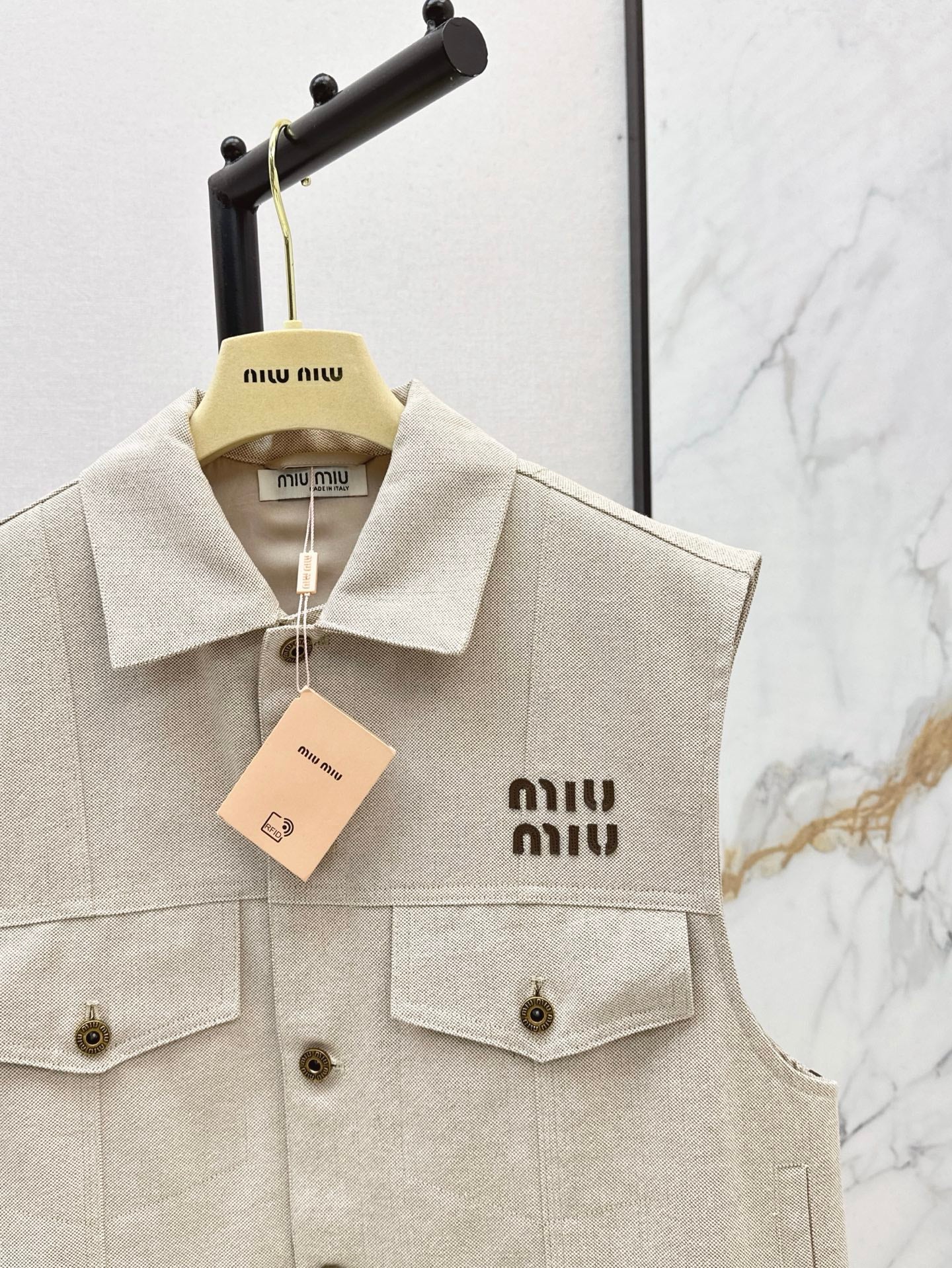M 25SS vest