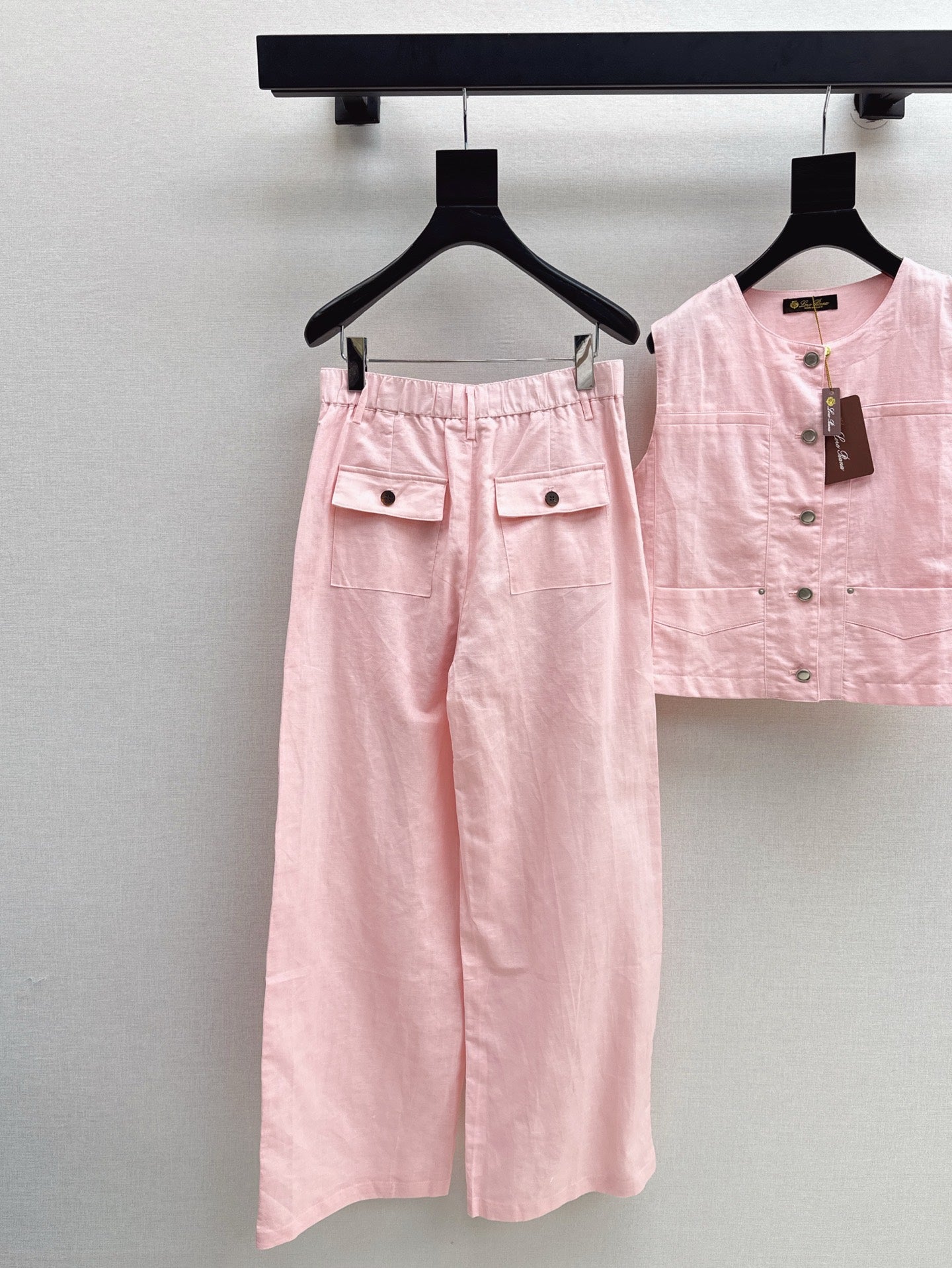 Lo 25ss linen suit