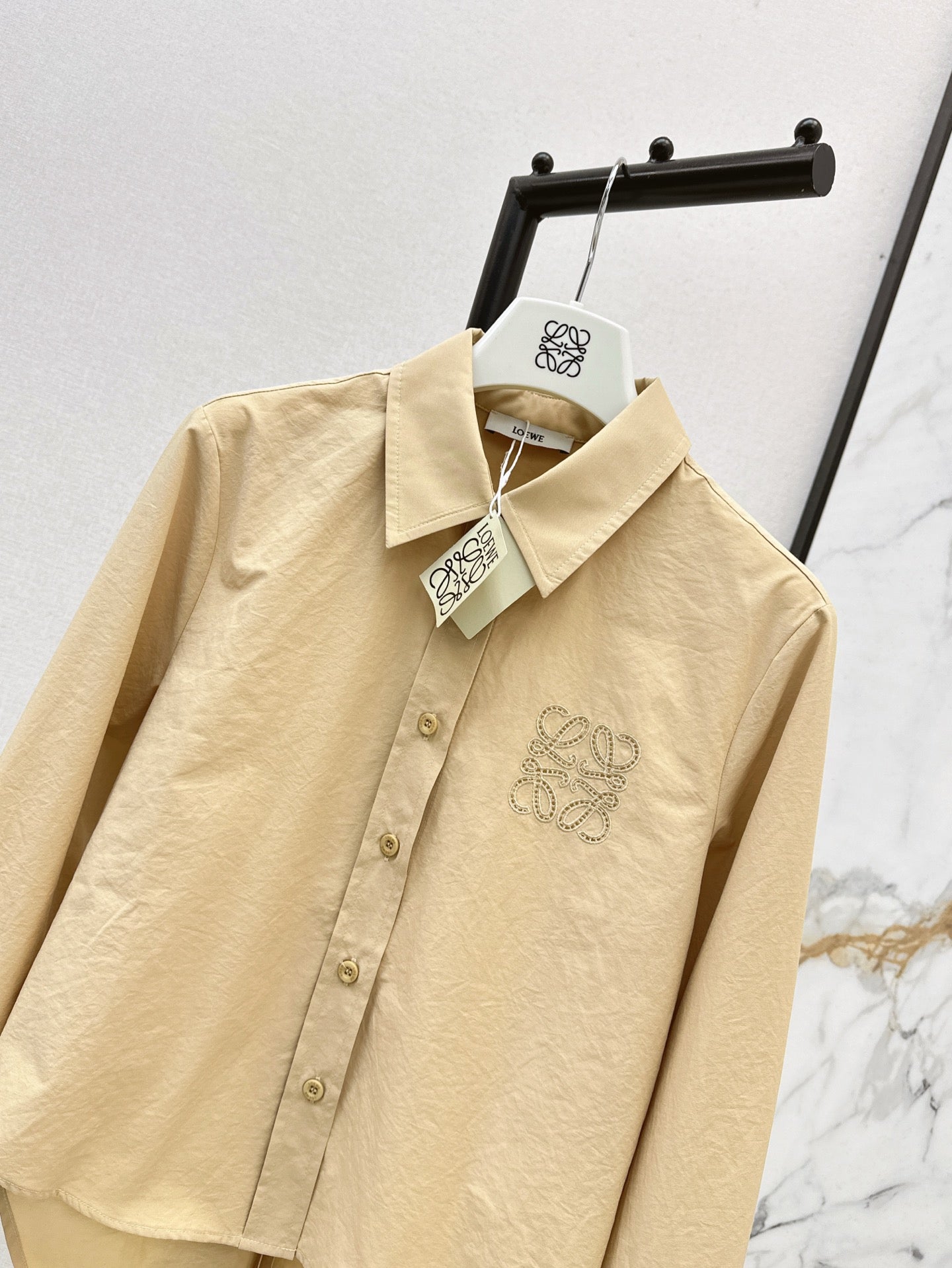 Loe 25ss embroidered shirt