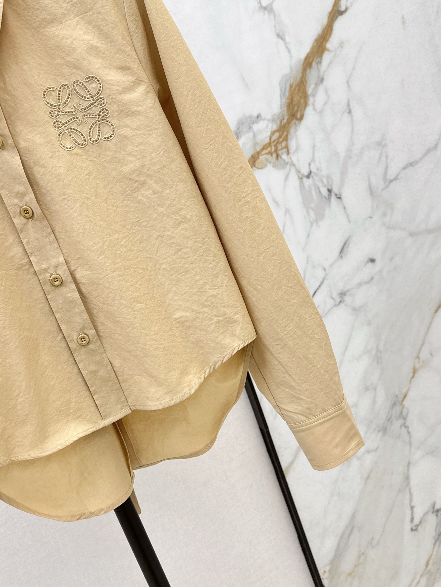 Loe 25ss embroidered shirt
