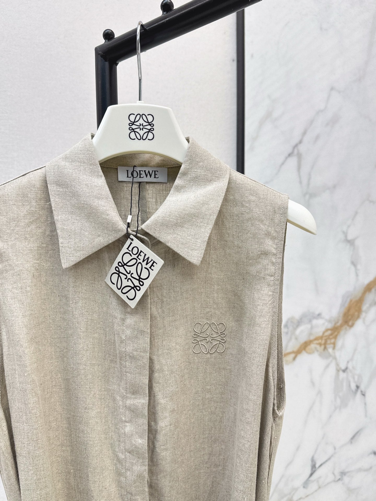 Loe 25ss Linen sleeveless dress