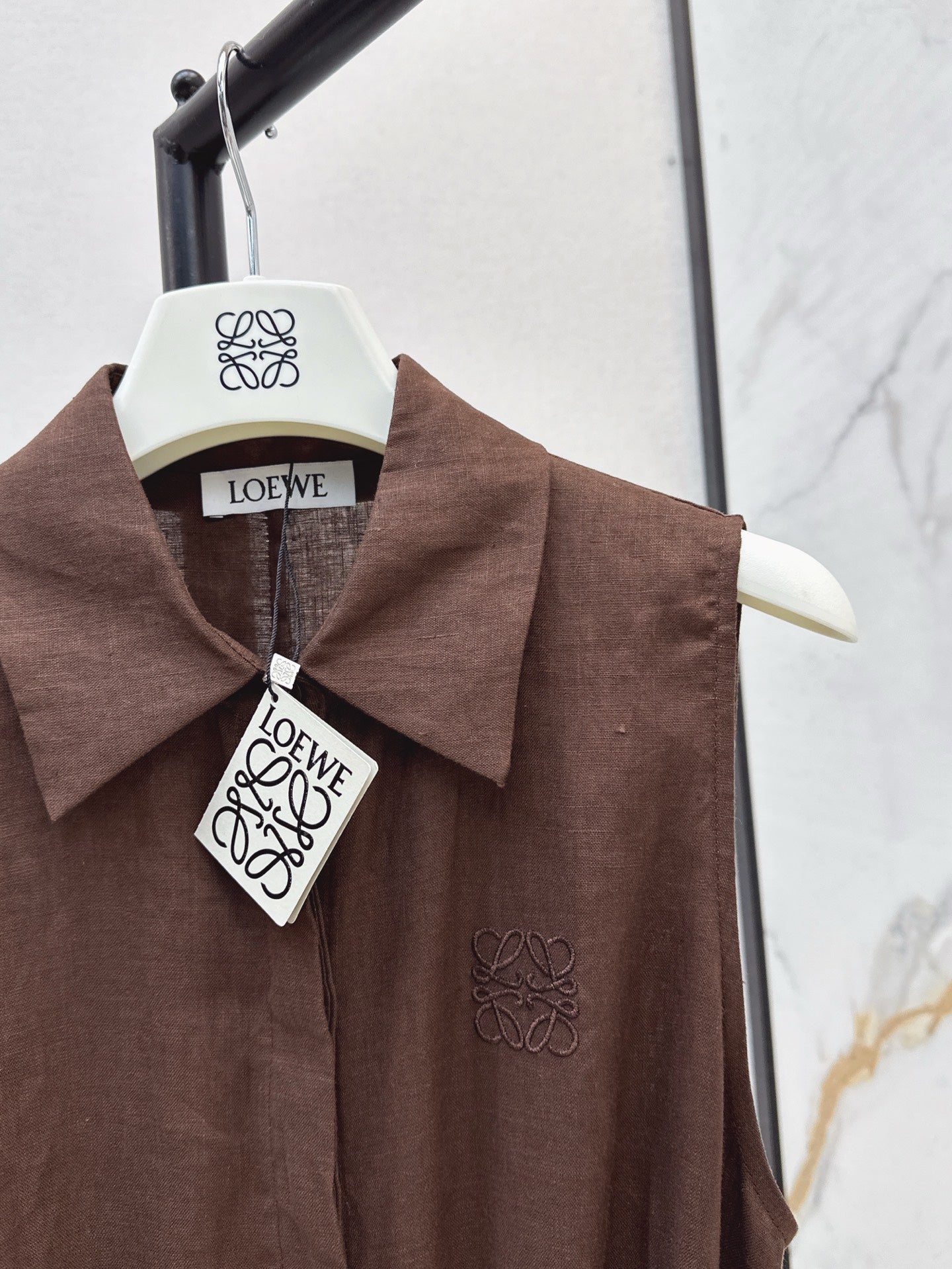 Loe 25ss Linen sleeveless dress