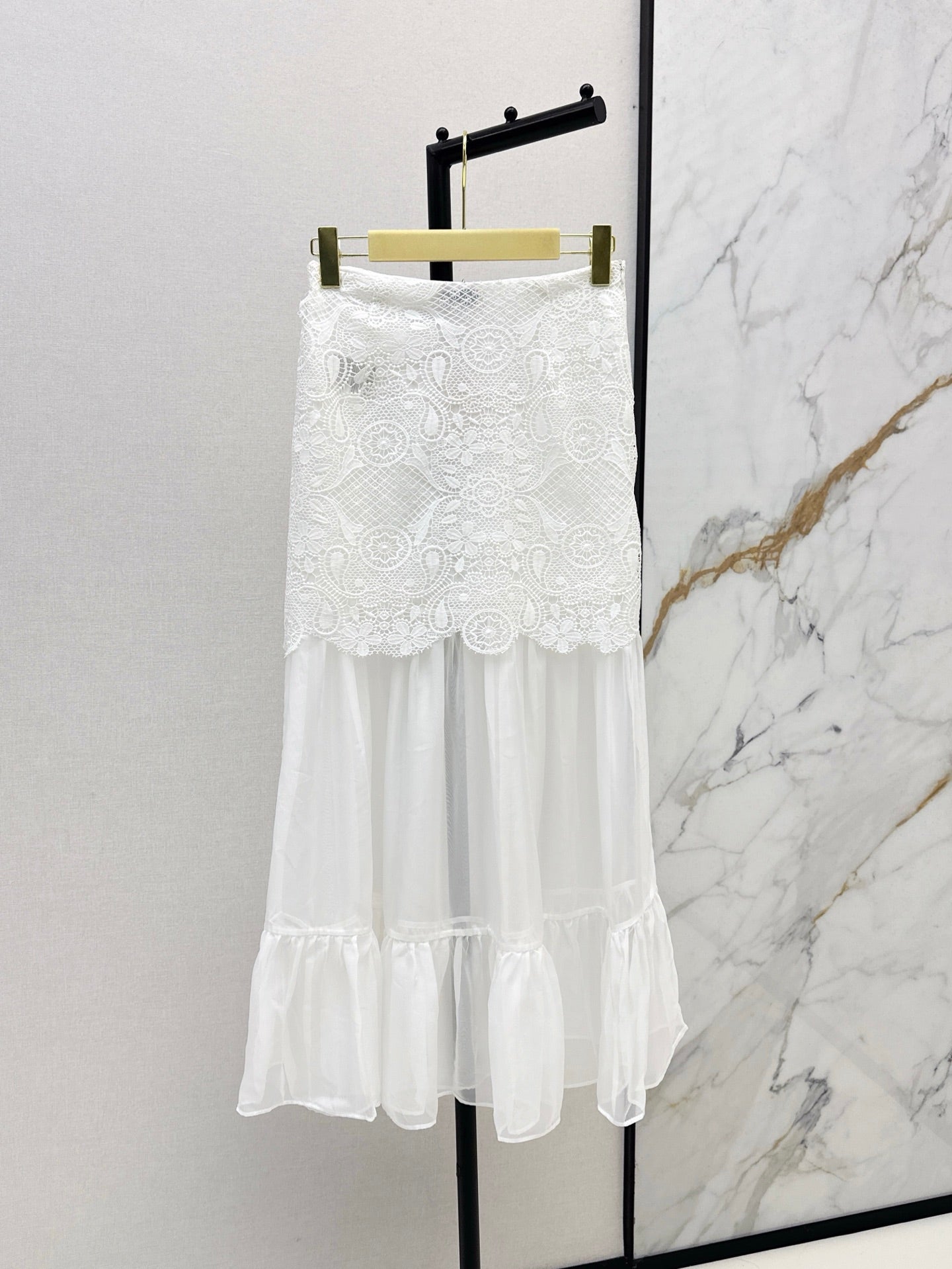 Mi 25ss lace skirt