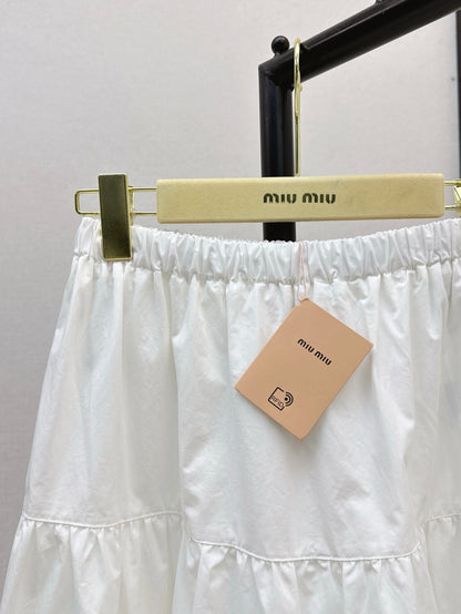Miu 25ss lace skirt