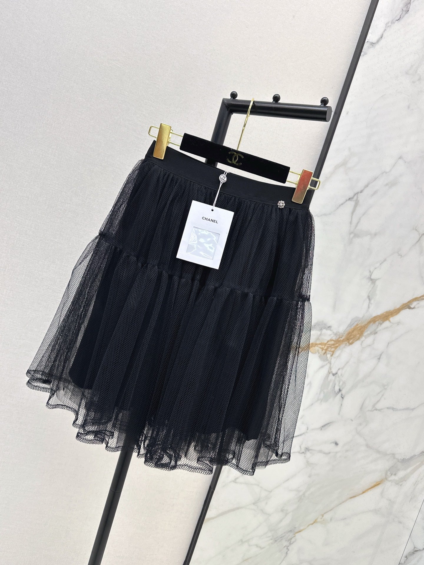 Ch 25SS mesh skirt