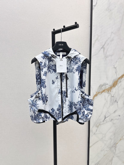 CD 25ss print hooded vest