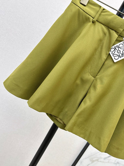 Loe 25ss pleated short