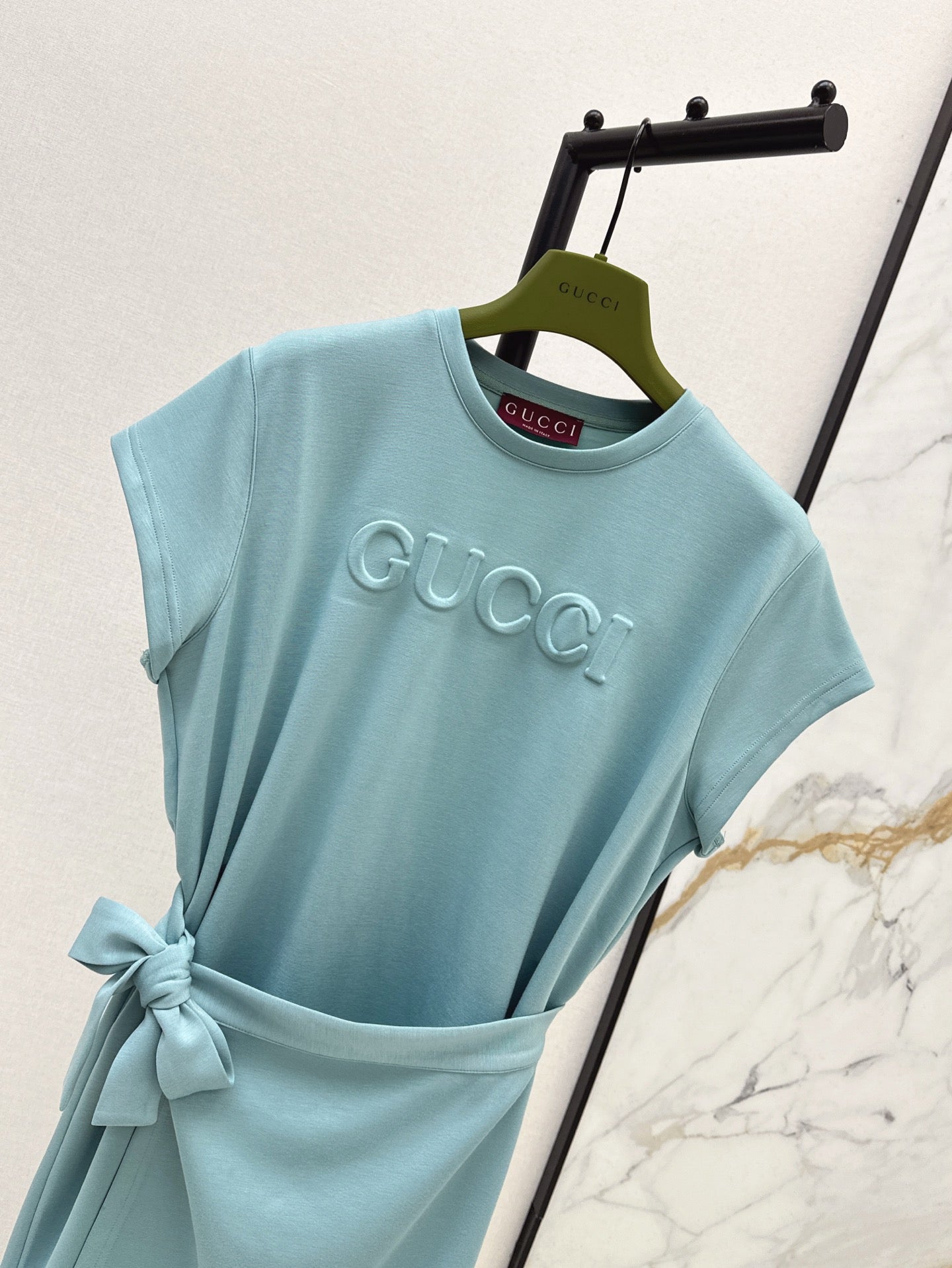 Guc 25ss embossed dress