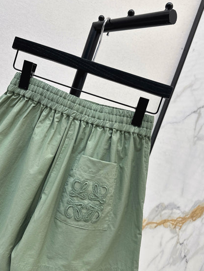 Loe 25ss embroidered short