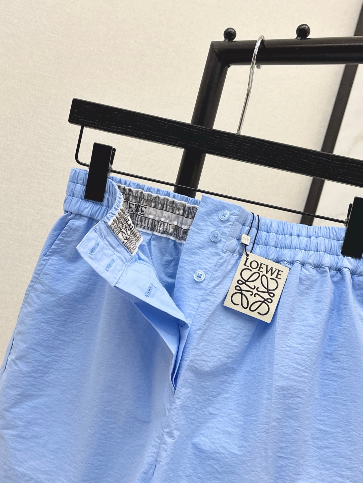 Loe 25ss embroidered short