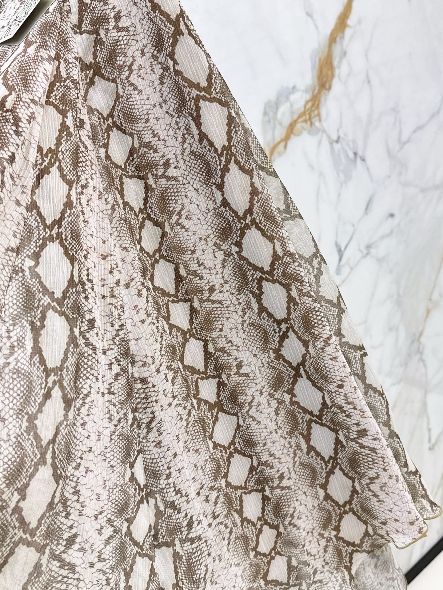 Loe 25ss ruffle skirt